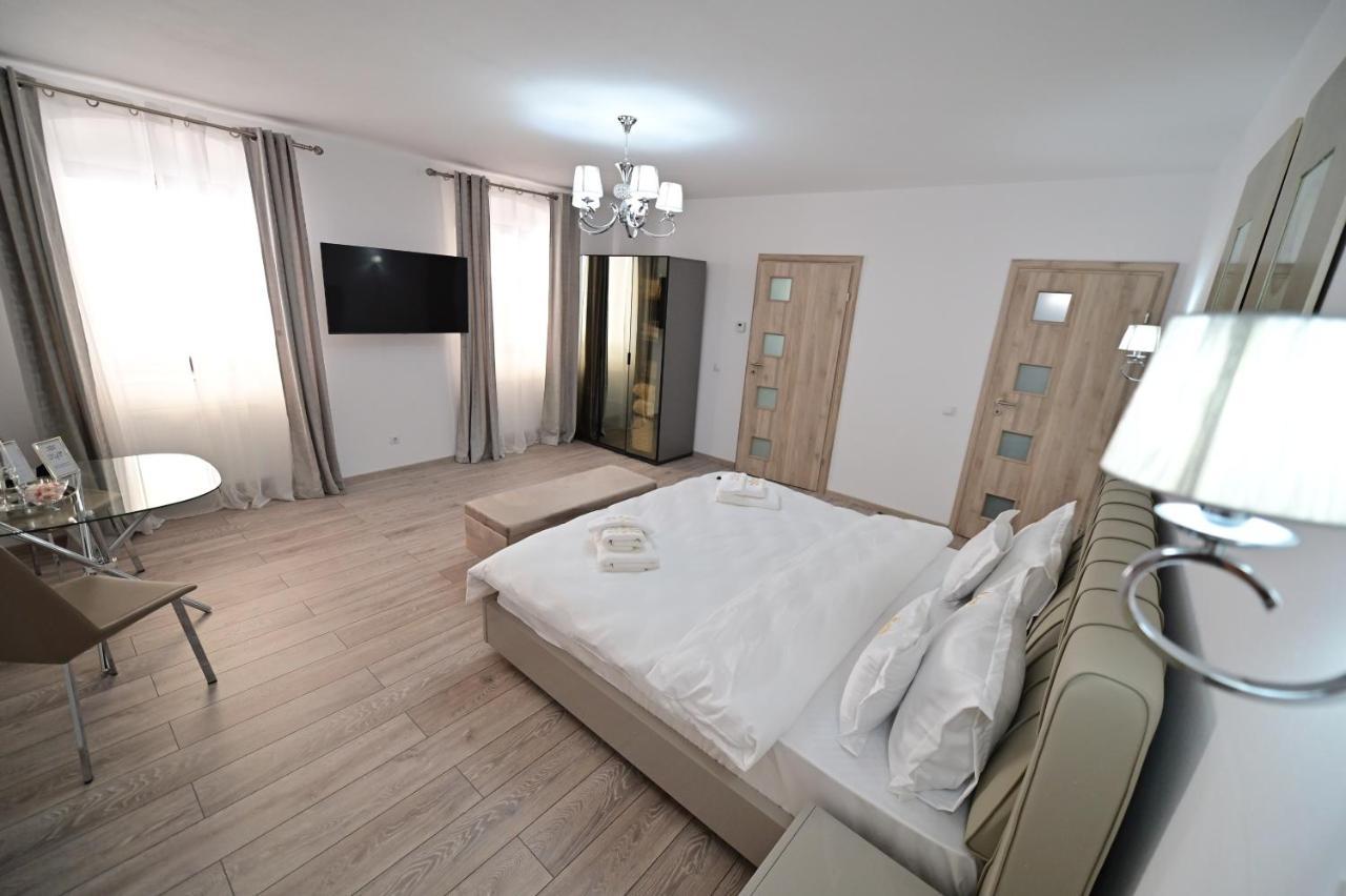 Apartments In The Heart Of Sibiu Eksteriør billede
